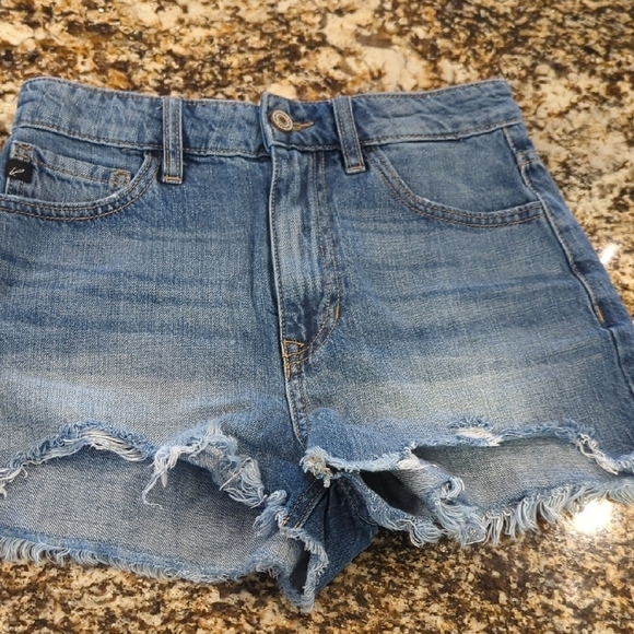 Ivanna Ultra High Rise Mom Shorts KanCan Denim Booty Shorts 3 Size 25 kc9145m-op - Picture 3 of 12
